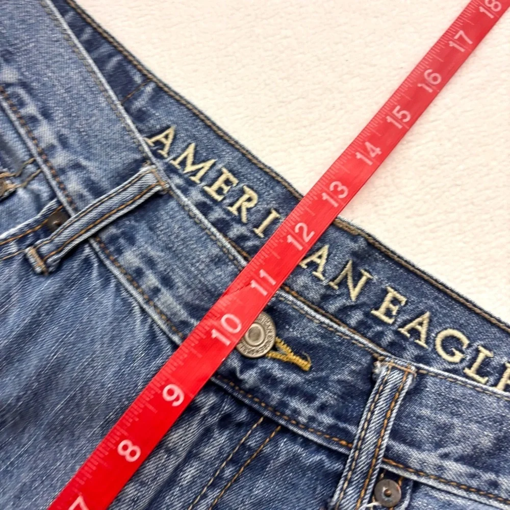 American Eagle Men’s Med Wash Lowrise Faded Whiskered Denim Jean Size 32X34